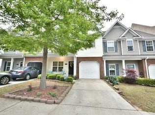 2373 Suwanee Pointe Dr, Lawrenceville, GA 30043