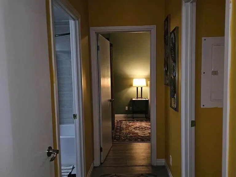 2150 Lawrence Ave E #103 — Photo 3