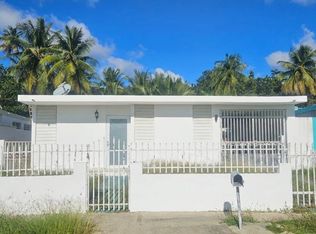 Home With Carport & Laundry Just Steps From, Punta Santiago, PR 00741