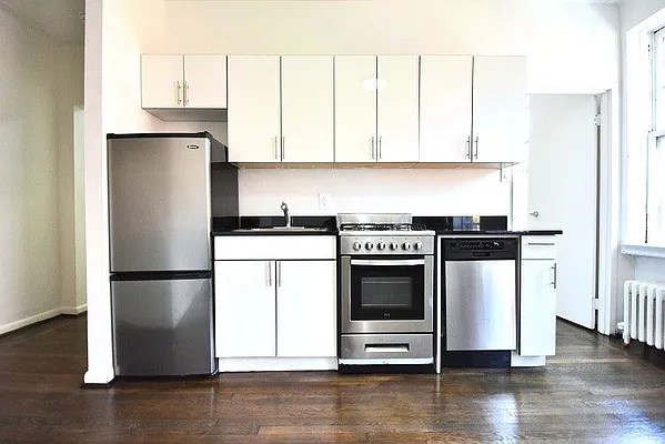 Rented by Bold New York | media 1