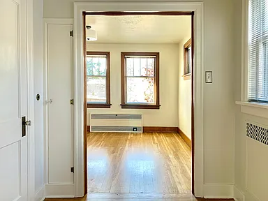 224 E Pine St Missoula MT | Zillow