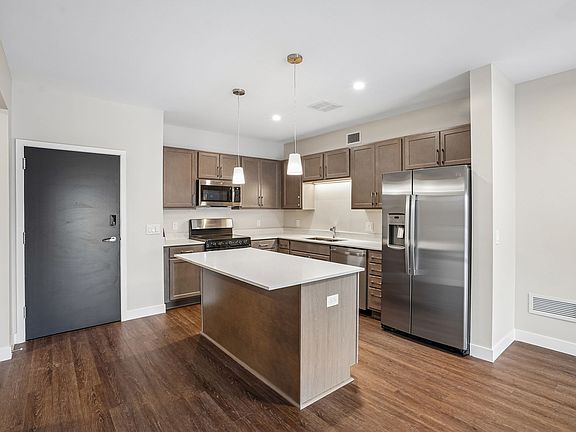3rd image of 2705 Burton Rd #4-308