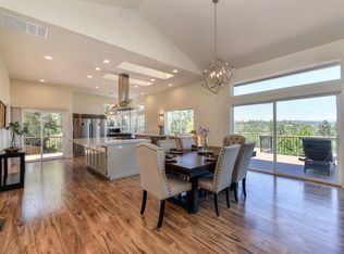 40 Hollenbeck Ln, Auburn, CA