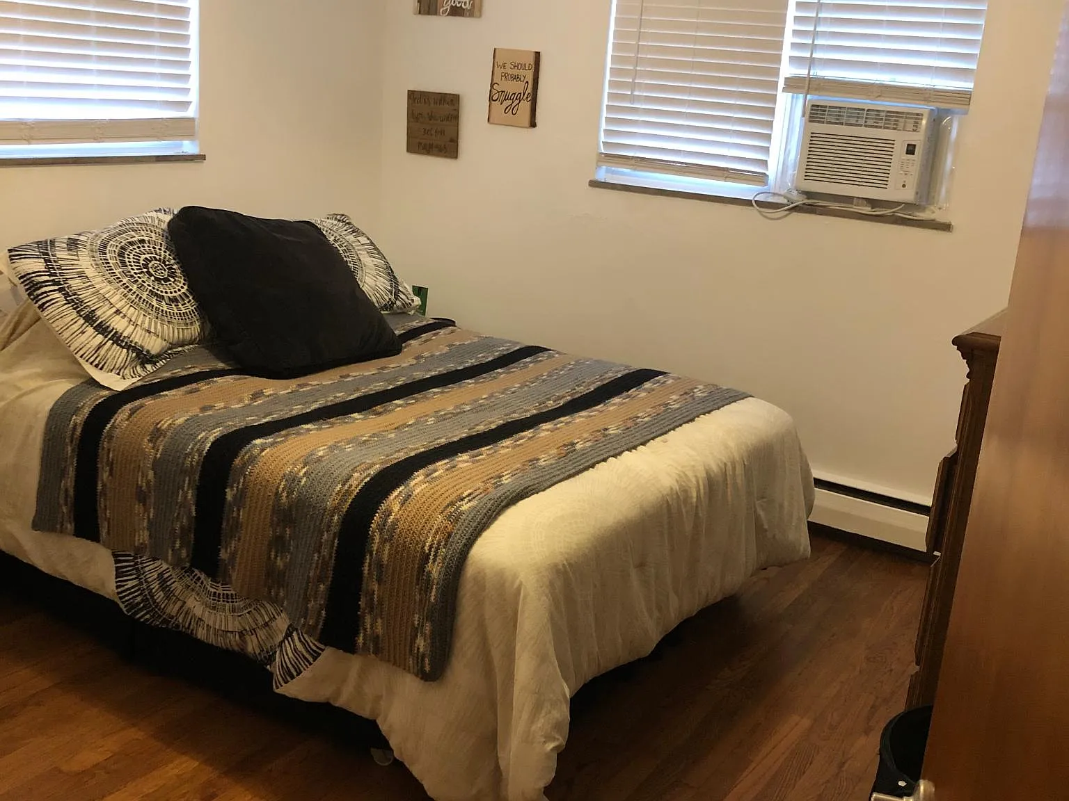 2 bed, 975 sqft, $1,325 — Photo 4