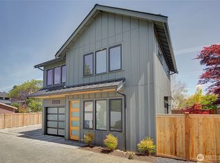 8319 25th Ave NW, Seattle, WA 98117