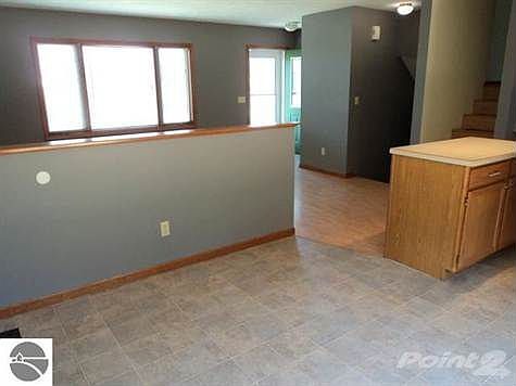 4th image of 4912 Cedar Knoll Dr