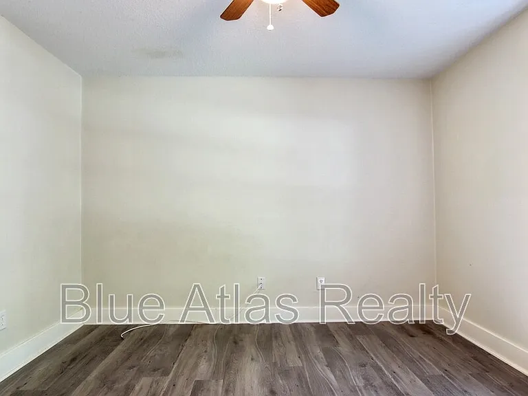5708 Flamingo Ct — Photo 18