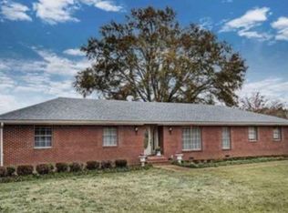 366 Moss Rd, Canton, MS 39046