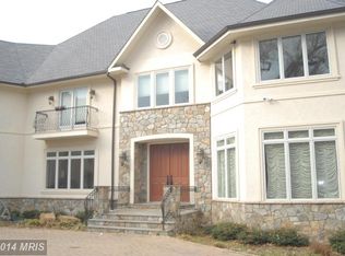 1904 Ballycor Dr, Vienna, VA 22182