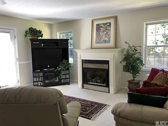 5th image of 623 Catawba Valley Blvd SE