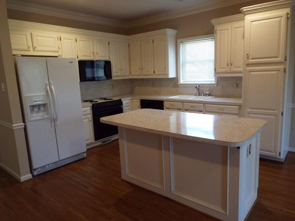 55 Rocky Valley Cv