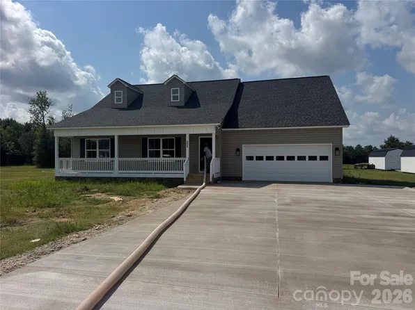 121 Mason Tanner Ct, Rock Hill, SC 29730
