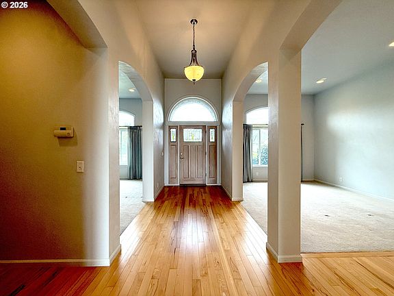 3rd image of 2602 Cumberland Dr