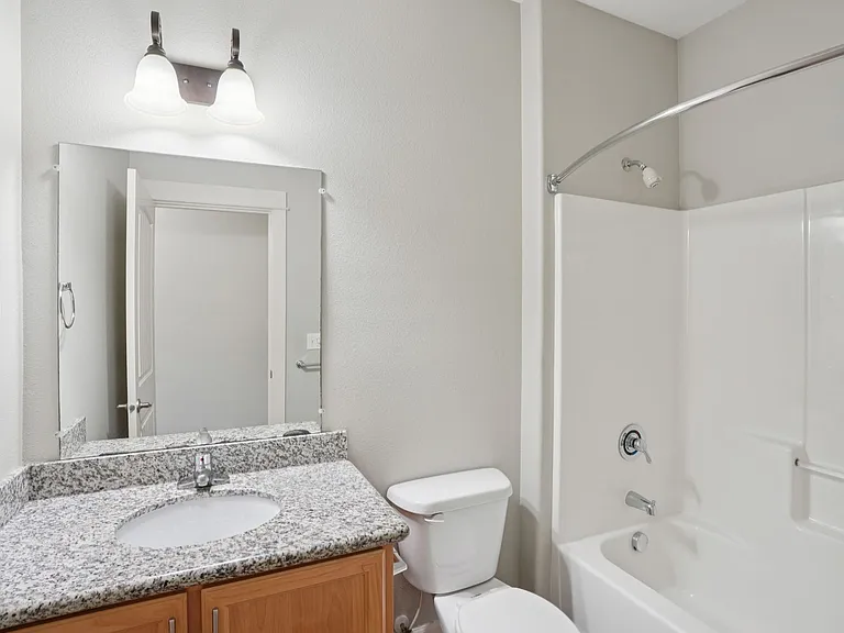 Aspen Grove Apartments — Photo 46