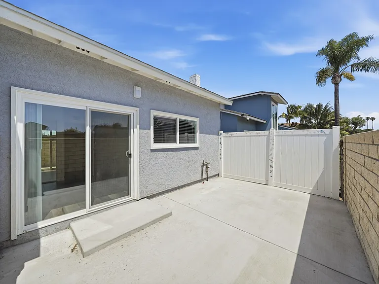 Large Backyard, side yard.