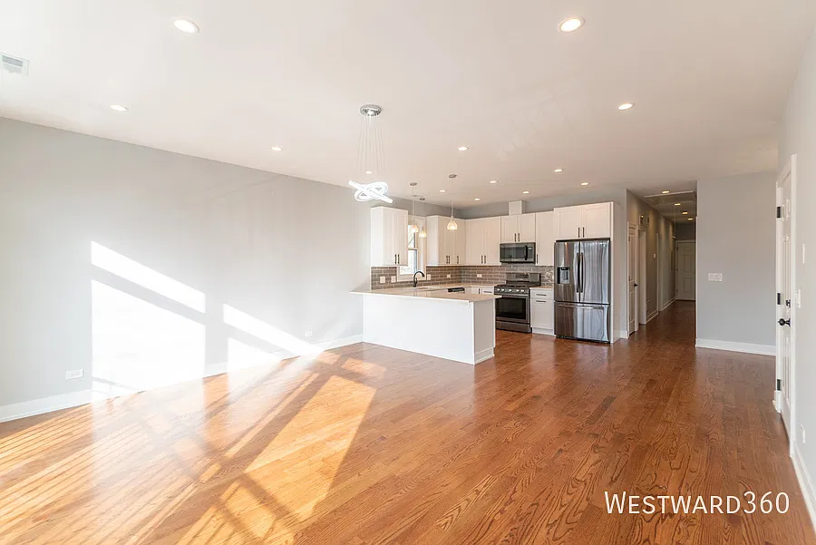 Building Photo - 3461 N Oconto Ave #2