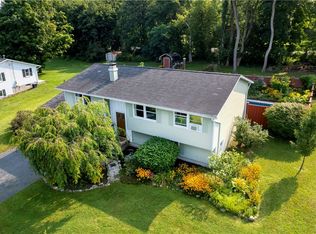 4626 Aqua Dr, Marcellus, NY 13108