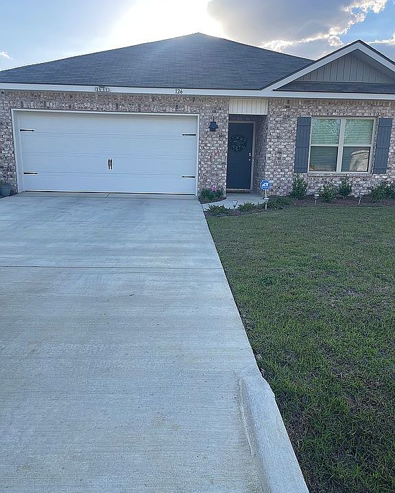 1st image of 126 Cedar Ridge Blvd