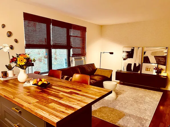 208 E 70th St APT 5D, New York, NY 10021