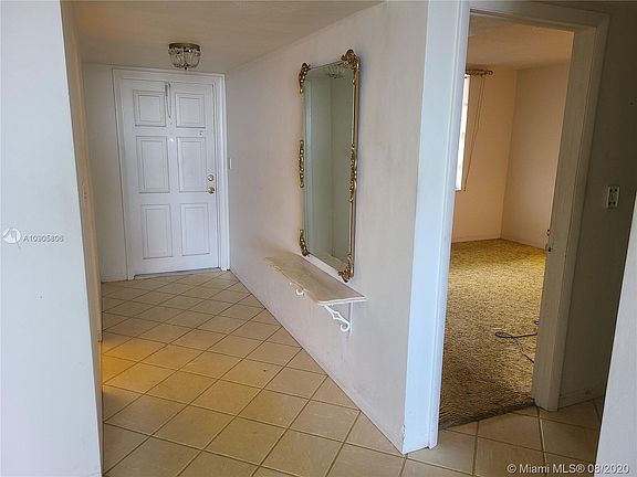 5th image of 1401 NE Miami Gardens Dr APT 589