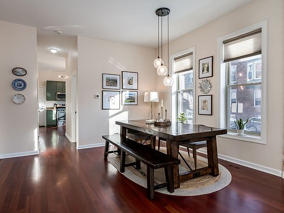 3rd image of 1301 N Artesian Ave APT 1F