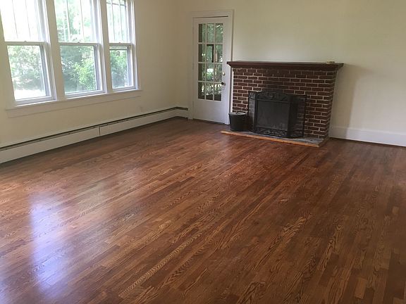 5th image of 900 Tyler Ave