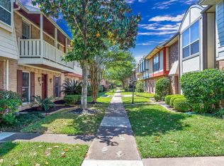 14704 Perthshire Rd UNIT B, Houston, TX 77079