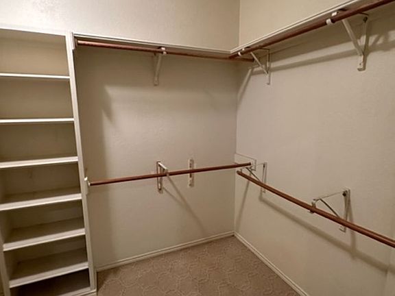 4th image of 6441 Bay Hill Dr