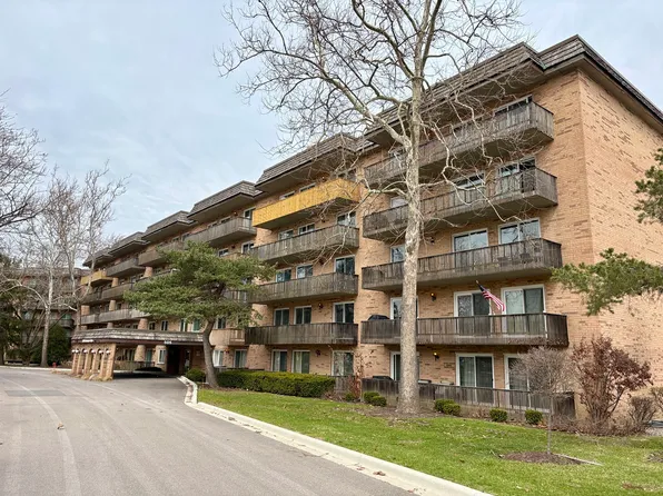 505 Redondo Dr APT 407, Downers Grove, IL 60516
