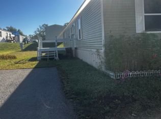 13 Pierpont Fields Vlg, Morgantown, WV 26508