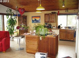 13005 C St, Nehalem, OR 97131