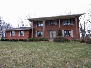 1388 Wimbledon Cir, Stow, OH 44224