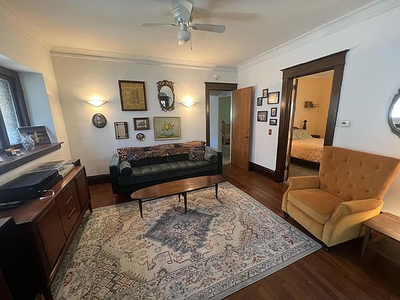 4th image of 1031 Tamarack Ave NW APT 1