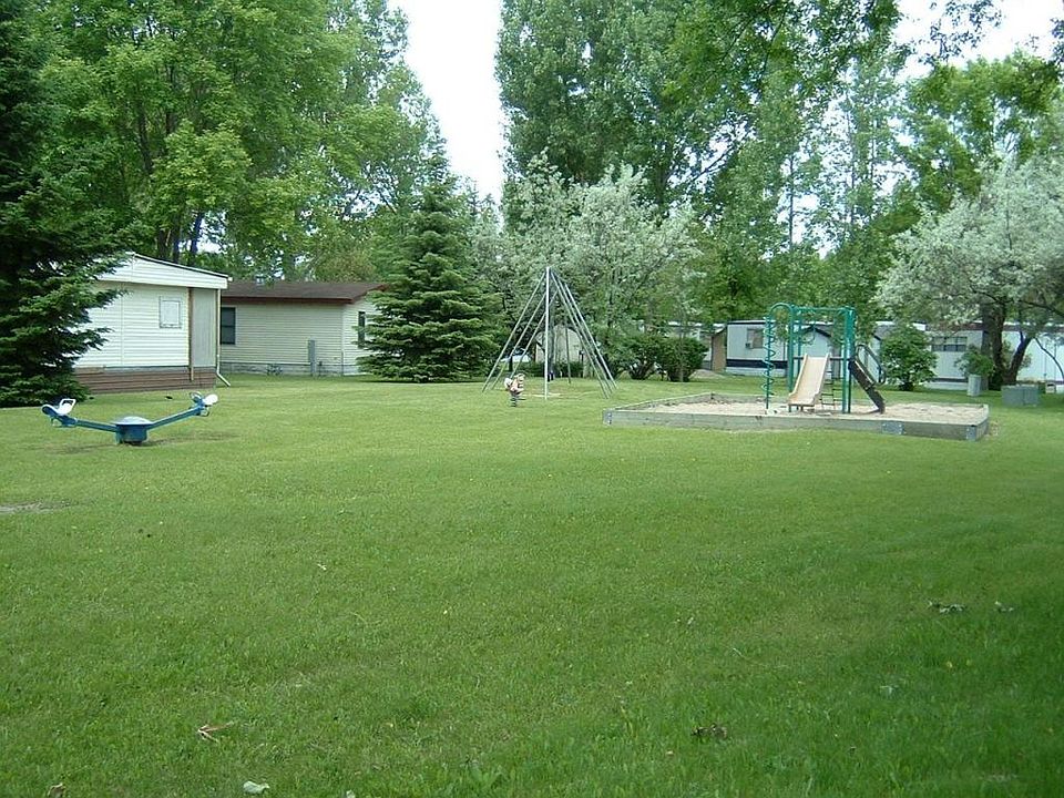2nd image of 2455 Glenwood Dr
