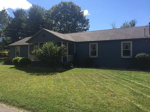 2nd image of 12 Valley Manor Ln