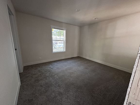 3rd image of 13655 Clearwater Ln #118