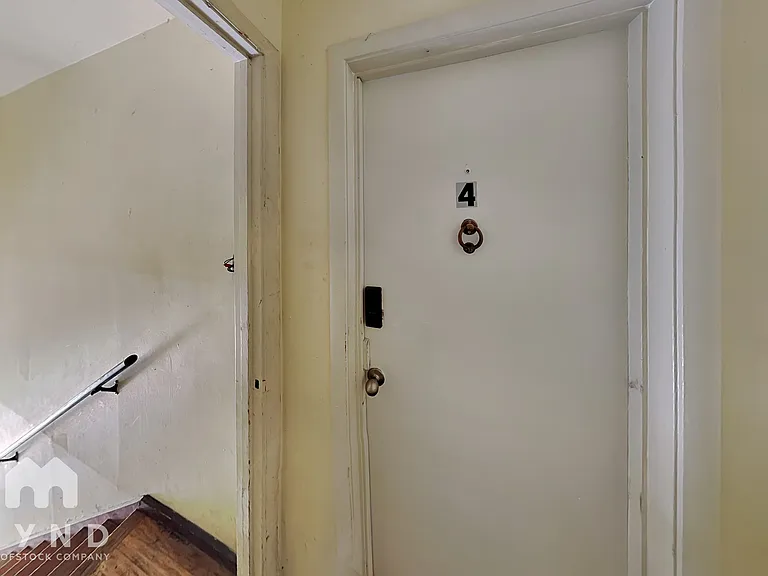 538 Madison Ave #4 — Photo 12