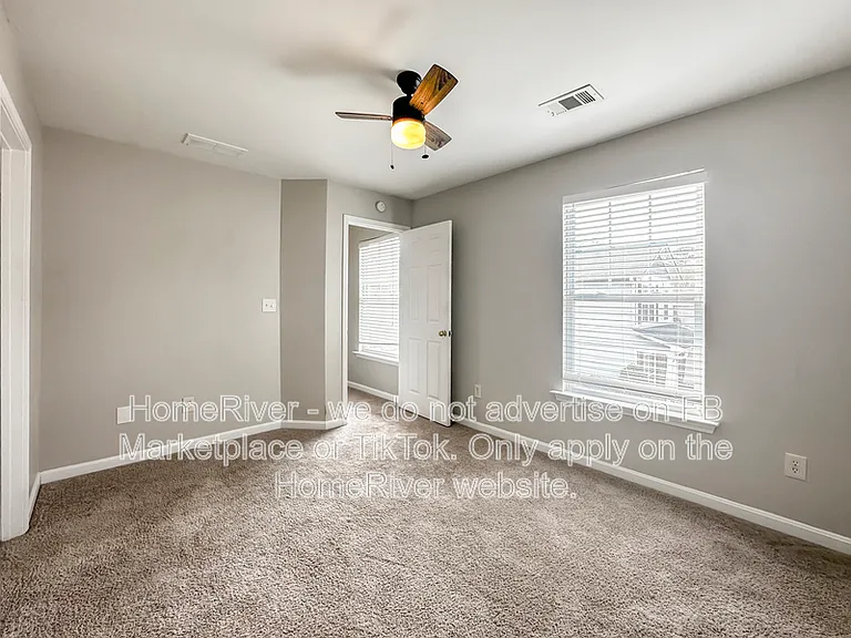 780 Cedar Loop — Photo 15