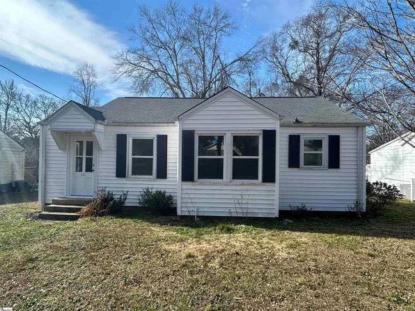 111 Crane Ave, Greenville, SC 29617