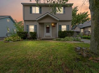 27811 Gladstone St, Saint Clair Shores, MI 48081