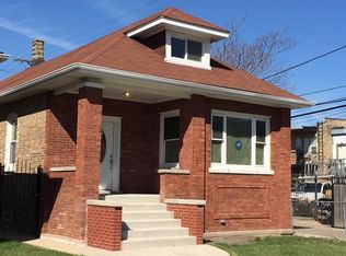 1540 N Massasoit Ave, Chicago, IL 60651