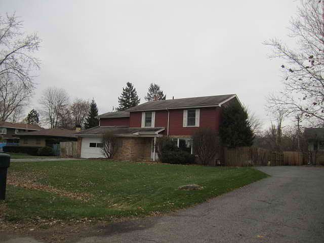 1st image of 22W581 Arbor Ln