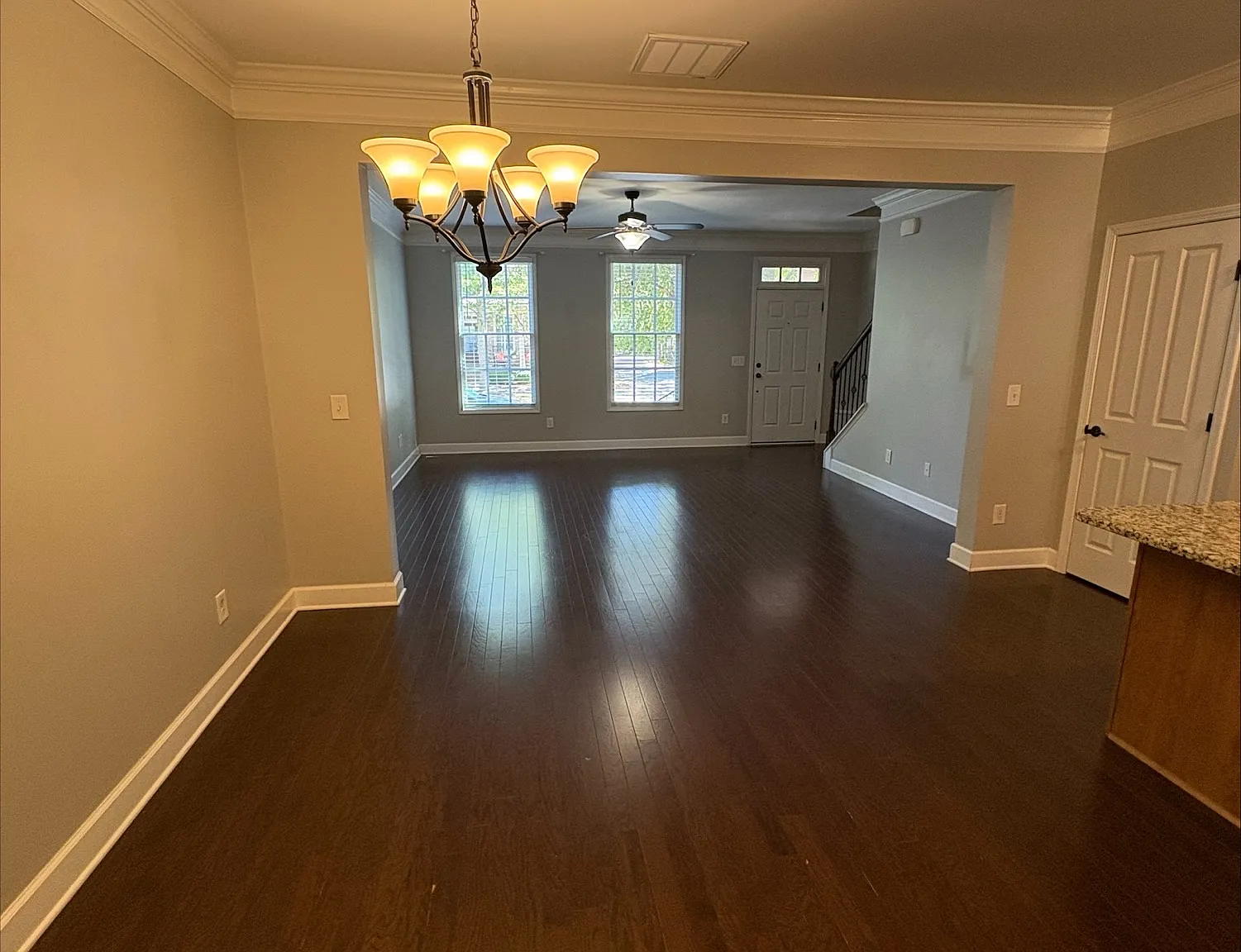 2 bed, 2.5 bath, 1500 sqft, $2,750 — Photo 3
