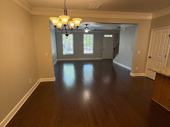 3rd image of 1029 Rural Plains Cir