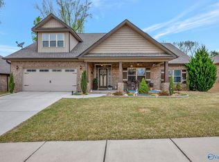 103 Oakside Cir NW, Madison, AL 35757