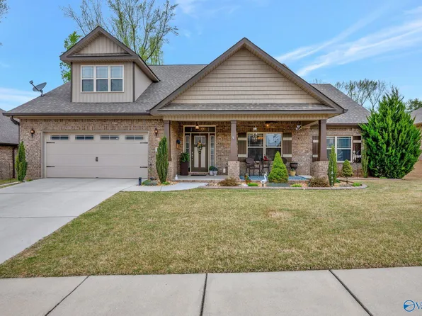 103 Oakside Cir NW, Madison, AL 35757