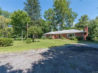 402 Blue Ridge Rd, Black Mountain, NC 28711