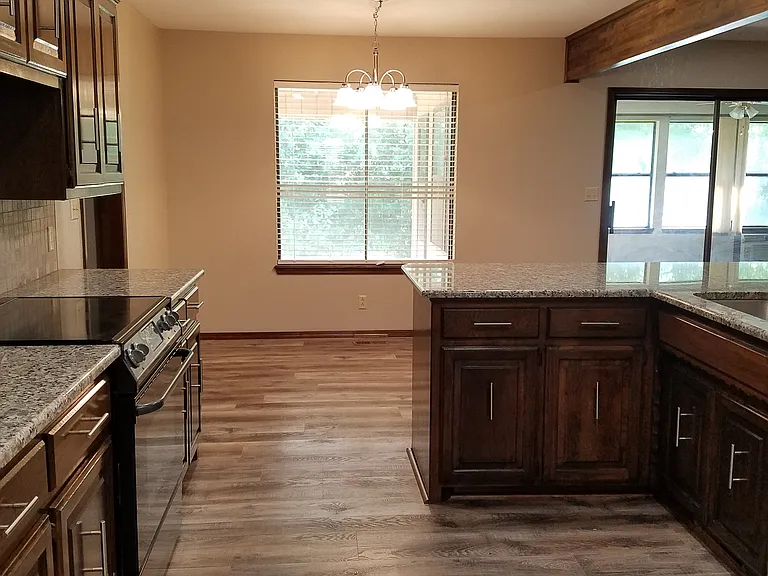 1414 Quail Creek Dr — Photo 83