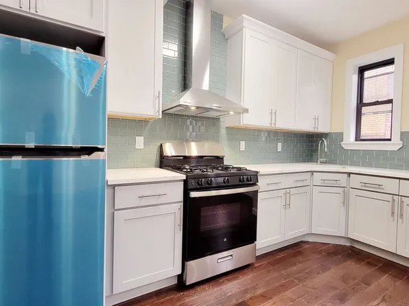 2694 Kennedy Boulevard image 1 of 12