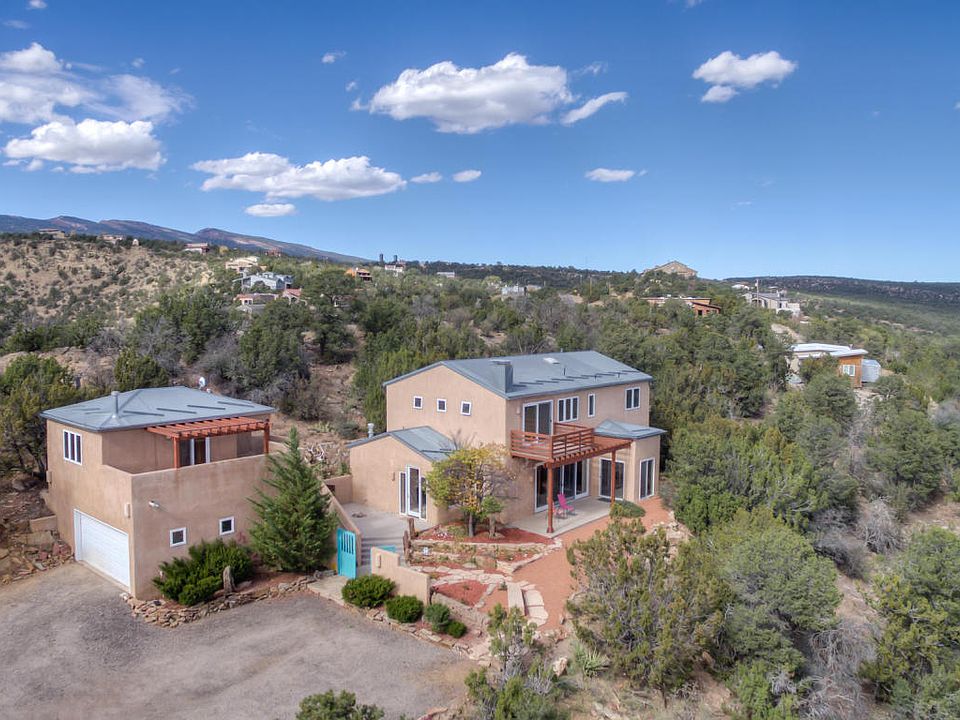 1st image of 30 Kingfisher Ln